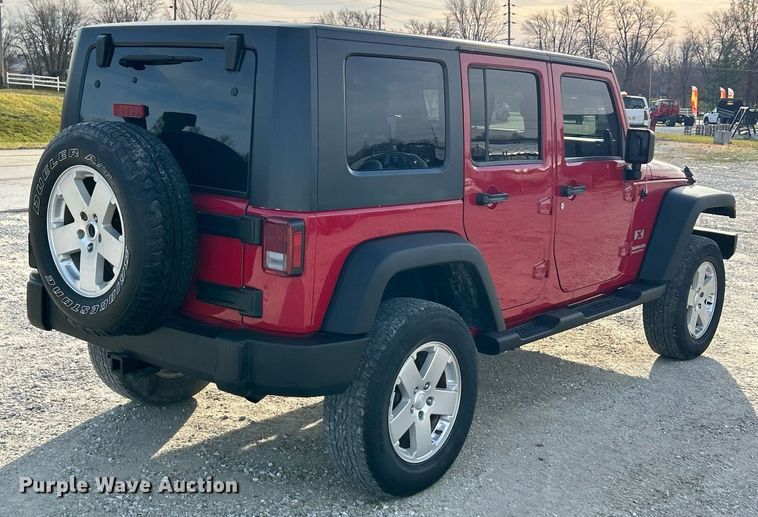 image for item NE9645 2008 Jeep Wrangler Unlimited  SUV