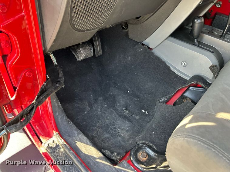 image for item NE9645 2008 Jeep Wrangler Unlimited  SUV