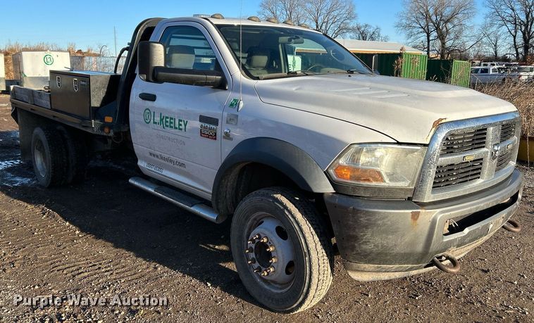 image for item NE9667 2011 Dodge Ram 5500HD  flatbed truck