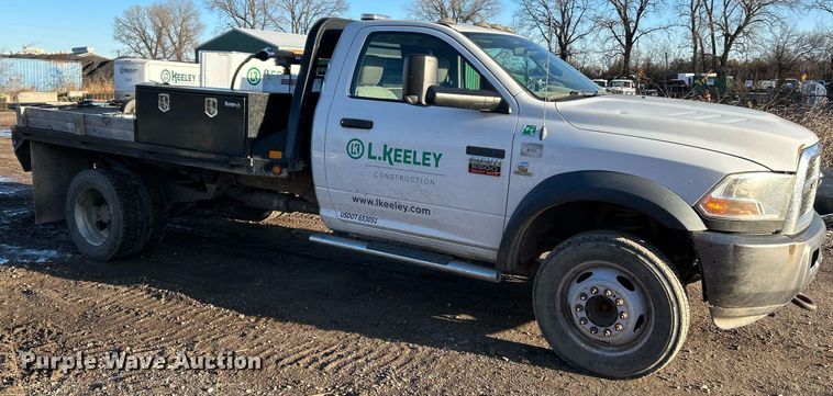 image for item NE9667 2011 Dodge Ram 5500HD  flatbed truck