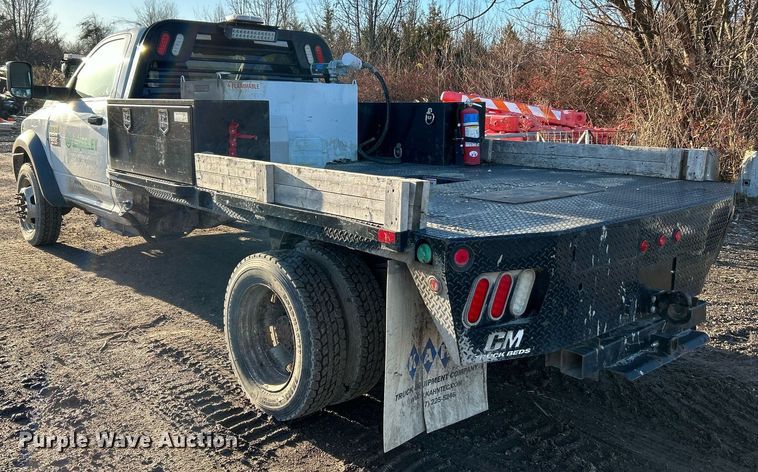 image for item NE9667 2011 Dodge Ram 5500HD  flatbed truck