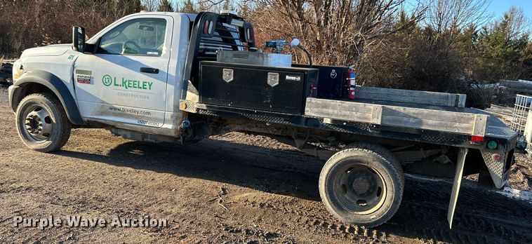 image for item NE9667 2011 Dodge Ram 5500HD  flatbed truck