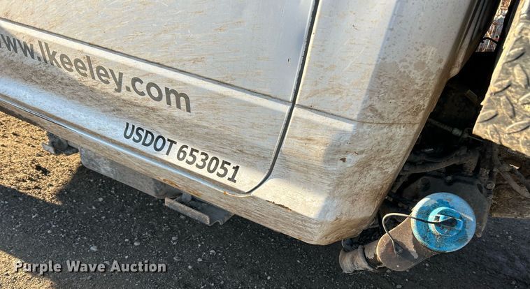 image for item NE9667 2011 Dodge Ram 5500HD  flatbed truck