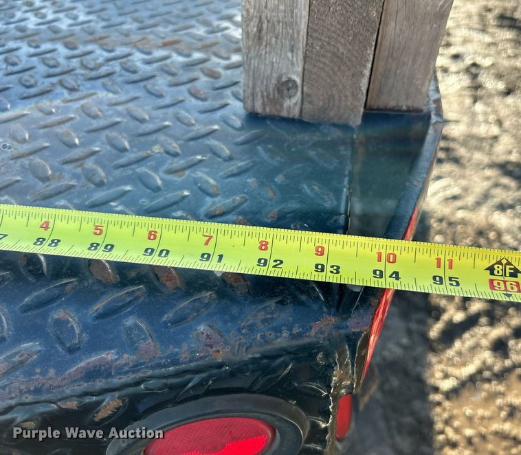 image for item NE9667 2011 Dodge Ram 5500HD  flatbed truck