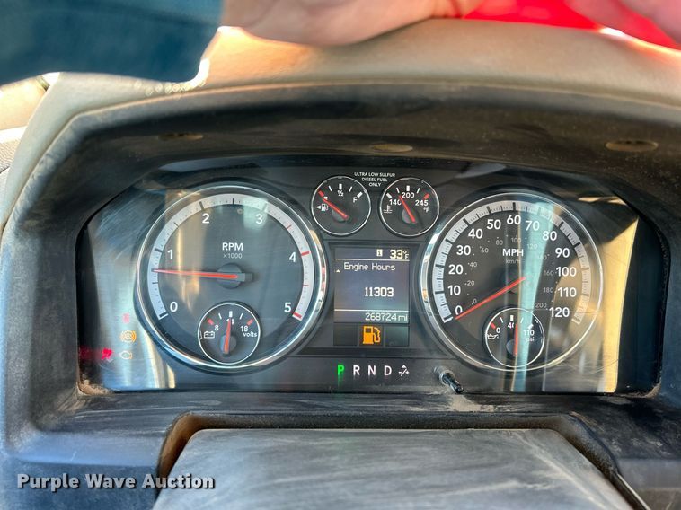 image for item NE9667 2011 Dodge Ram 5500HD  flatbed truck