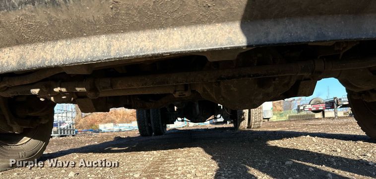 image for item NE9667 2011 Dodge Ram 5500HD  flatbed truck