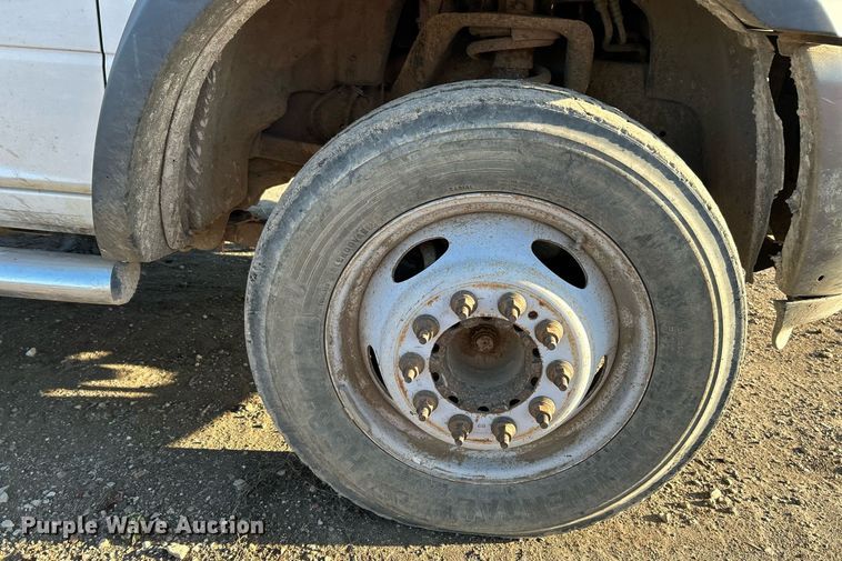 image for item NE9667 2011 Dodge Ram 5500HD  flatbed truck