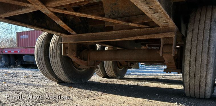 image for item NE9668 2016 Trailerman HHT8225F24  equipment trailer