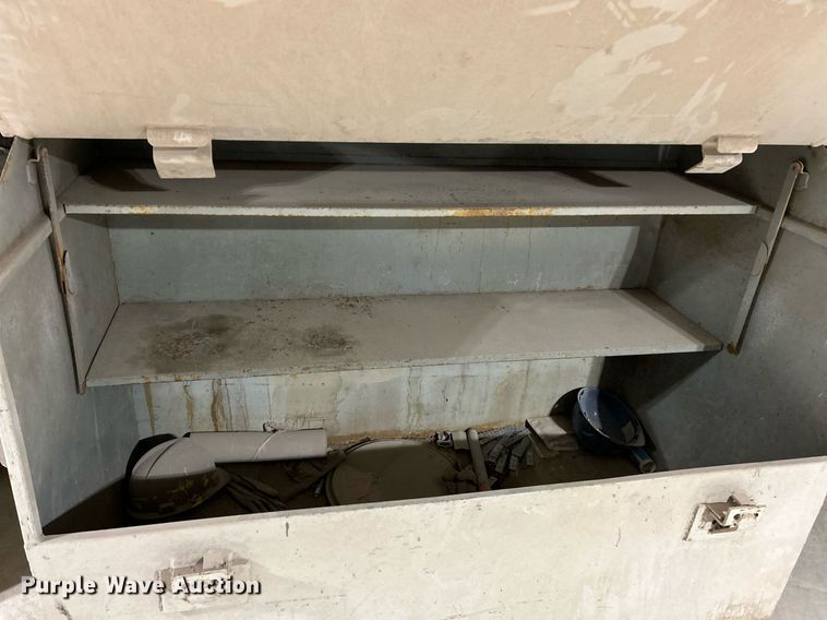 image for item NE9671 (4) tool boxes