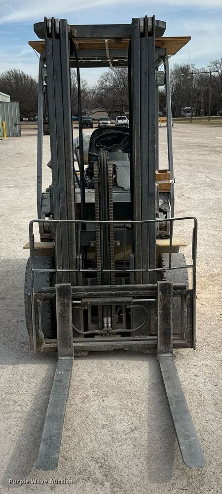 image for item NI9690 Komatsu FG25T-14  forklift