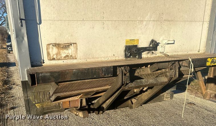 image for item NL9343 1999 Chevrolet W3500  box truck