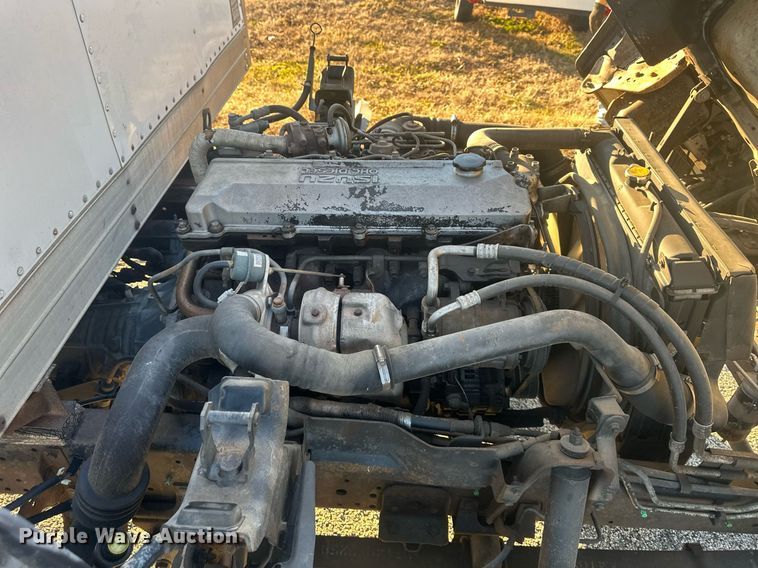 image for item NL9343 1999 Chevrolet W3500  box truck