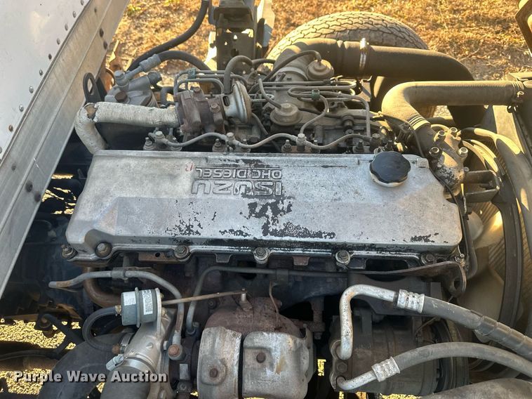 image for item NL9343 1999 Chevrolet W3500  box truck