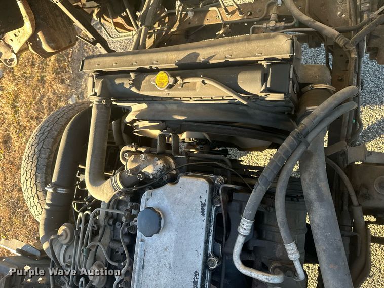 image for item NL9343 1999 Chevrolet W3500  box truck