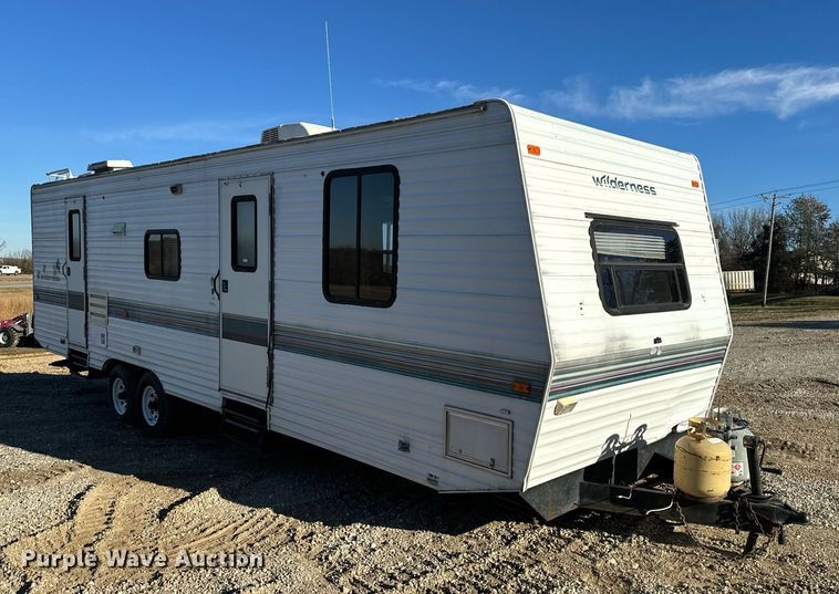image for item NM9186 1997 Fleetwood Wilderness  camper
