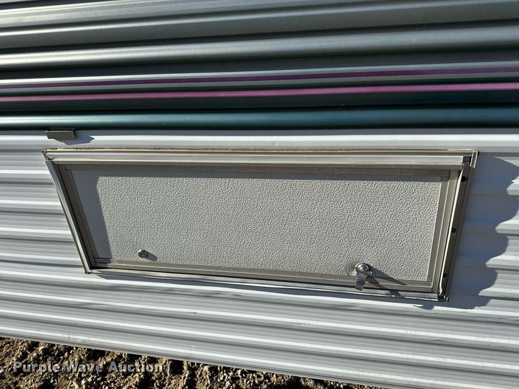 image for item NM9186 1997 Fleetwood Wilderness  camper