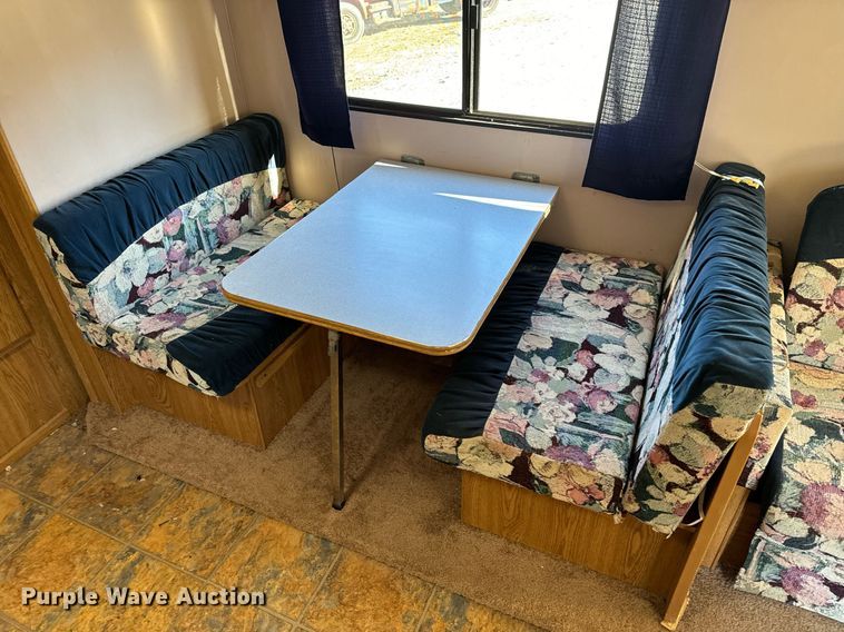 image for item NM9186 1997 Fleetwood Wilderness  camper