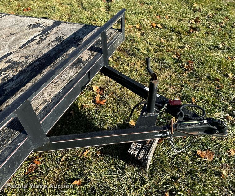 image for item NM9196 2010 Heartland Barlow  utility trailer