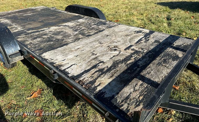 image for item NM9196 2010 Heartland Barlow  utility trailer