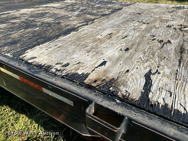 image for item NM9196 2010 Heartland Barlow  utility trailer