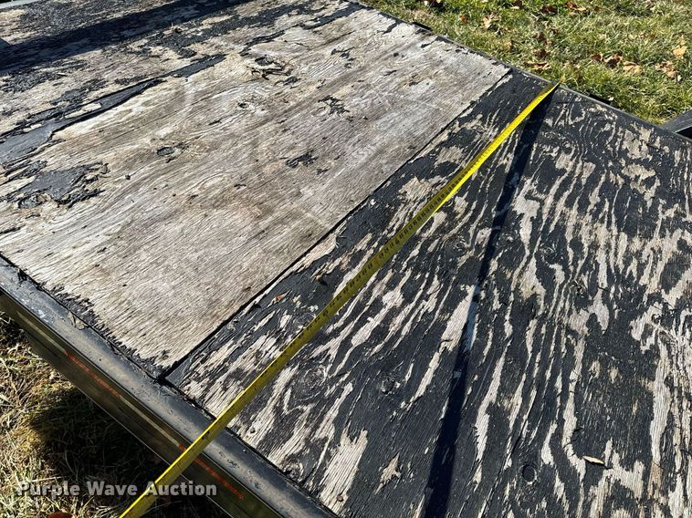 image for item NM9196 2010 Heartland Barlow  utility trailer