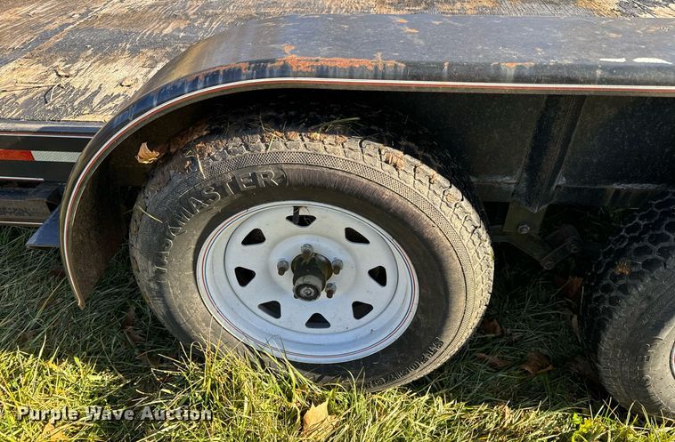 image for item NM9196 2010 Heartland Barlow  utility trailer