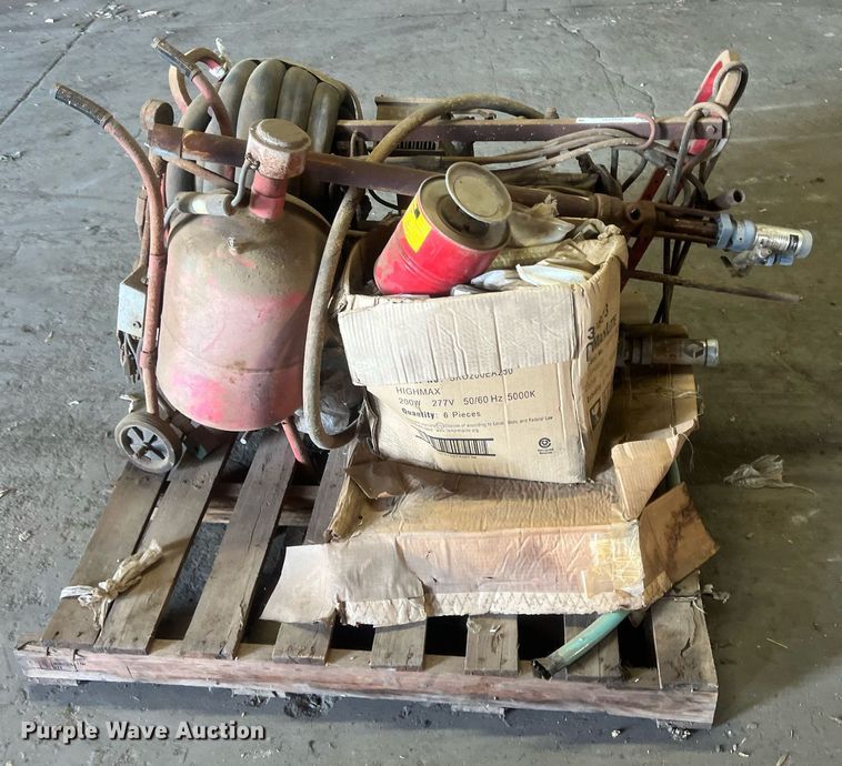 image for item NN9341 Spray in bed liner applicator