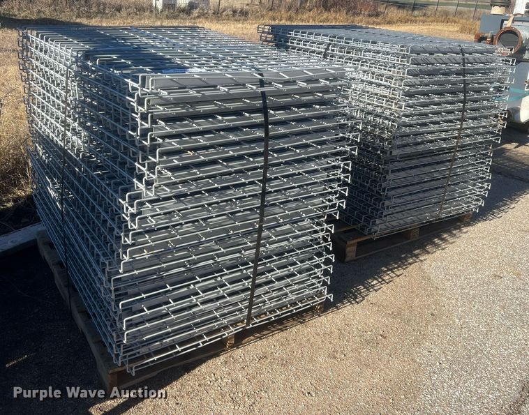 image for item NN9344 Wire shelving