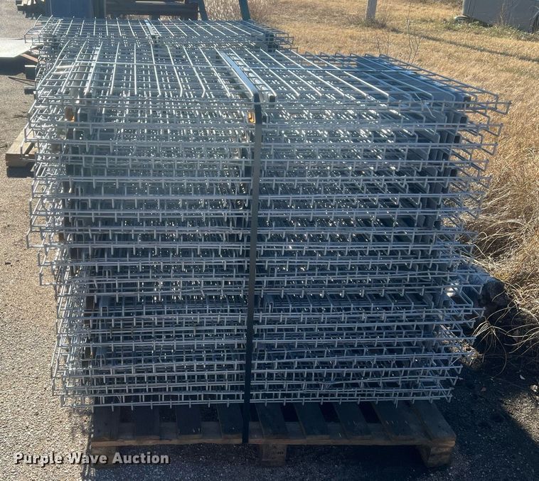 image for item NN9344 Wire shelving