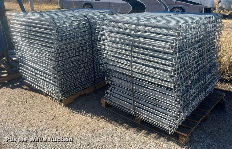 image for item NN9344 Wire shelving