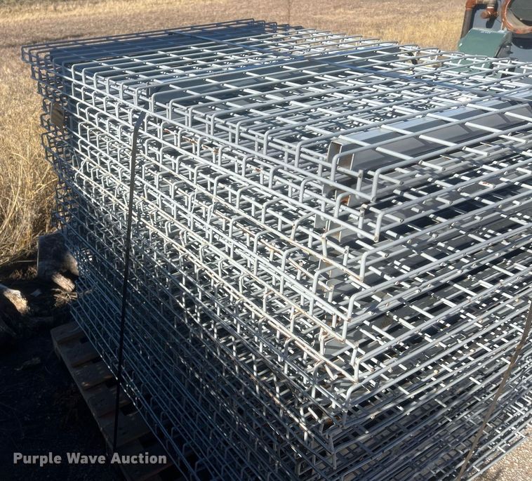 image for item NN9344 Wire shelving