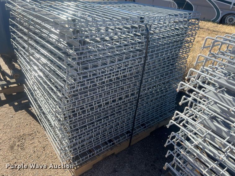 image for item NN9344 Wire shelving