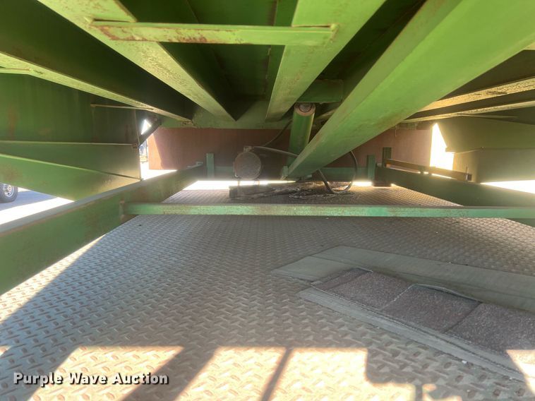 image for item NN9349 (3) loading dock levelers