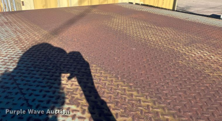 image for item NN9349 (3) loading dock levelers