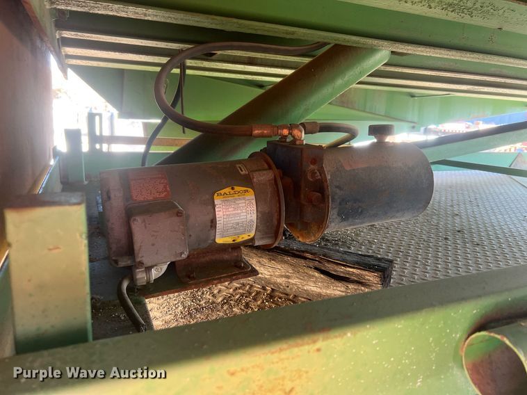 image for item NN9349 (3) loading dock levelers