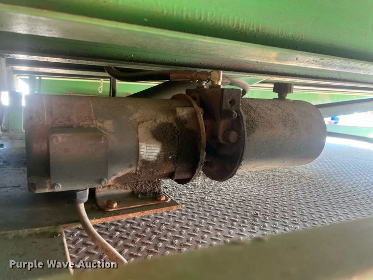 image for item NN9349 (3) loading dock levelers