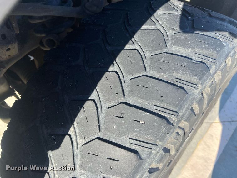 image for item NN9350 2011 Ford F150  SuperCrew pickup truck