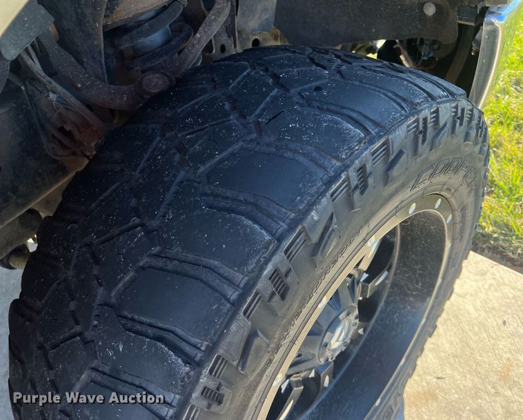 image for item NN9350 2011 Ford F150  SuperCrew pickup truck