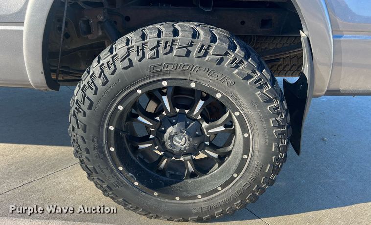 image for item NN9350 2011 Ford F150  SuperCrew pickup truck