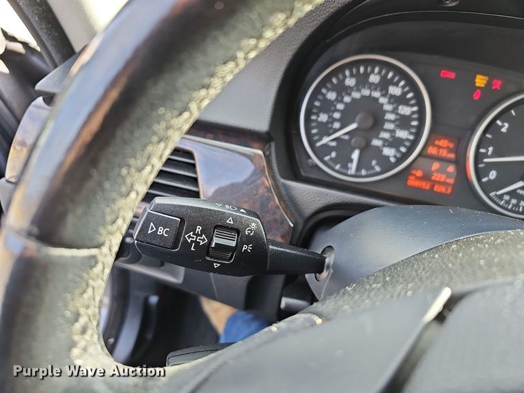 image for item NP9292 2006 BMW 330xi