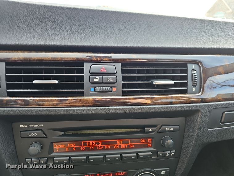 image for item NP9292 2006 BMW 330xi