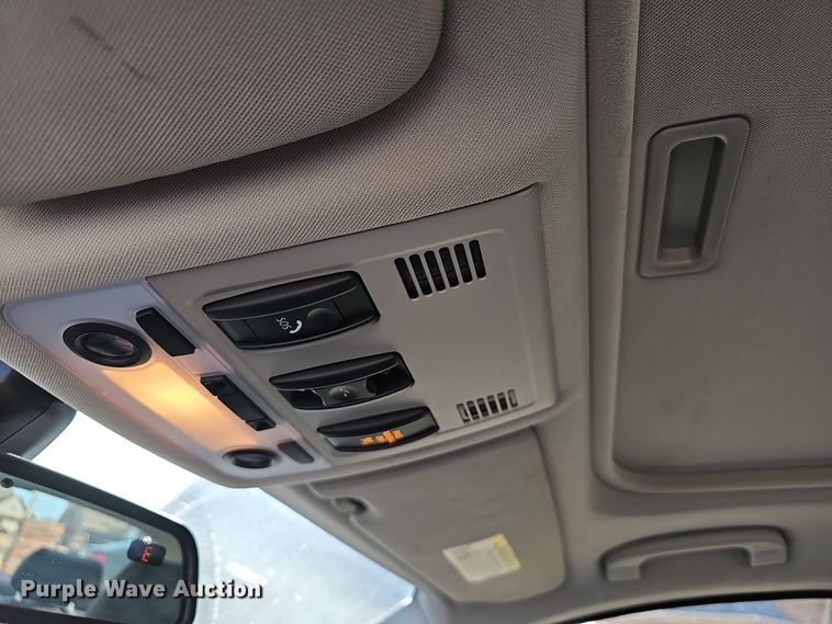 image for item NP9292 2006 BMW 330xi