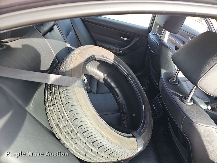 image for item NP9292 2006 BMW 330xi