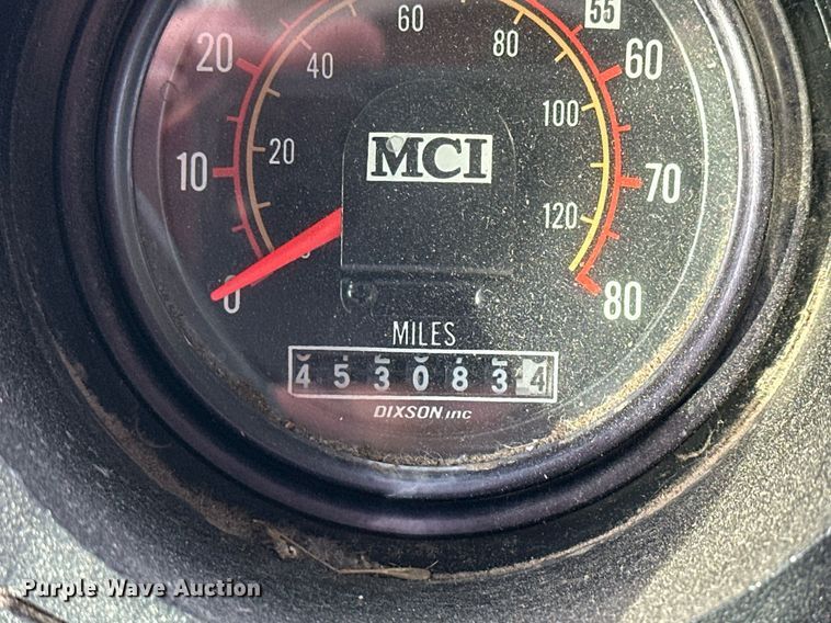 image for item NS9133 1998 MCI 102-DL3  coach bus