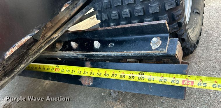 image for item NS9143 2005 Jacobsen Groom Master II  bunker rake