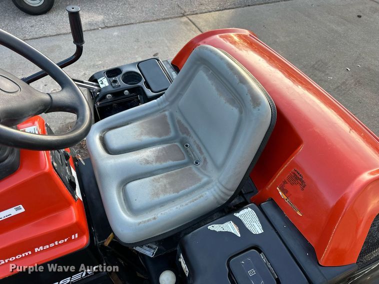 image for item NS9143 2005 Jacobsen Groom Master II  bunker rake