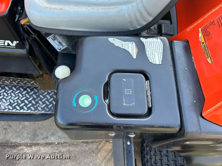 image for item NS9143 2005 Jacobsen Groom Master II  bunker rake