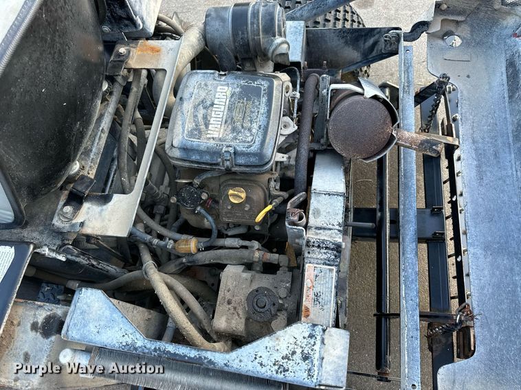 image for item NS9143 2005 Jacobsen Groom Master II  bunker rake