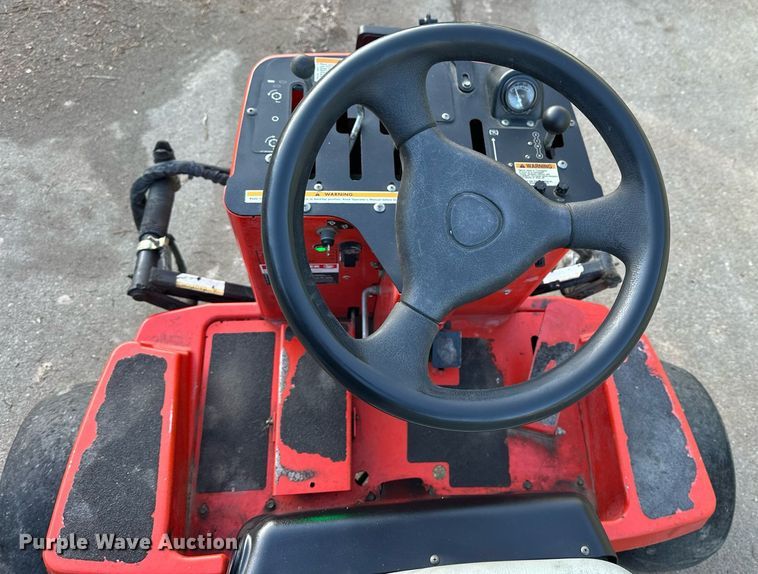 image for item NS9144 2007 Jacobsen Greens King IV Plus  reel mower