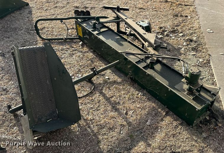 image for item NS9148 Cushman 888670  core harvestor